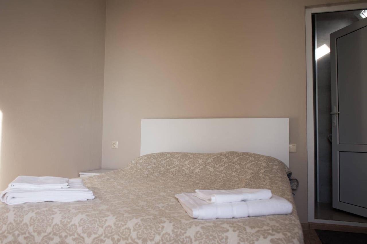 Nira Hotel 高尼奥 外观 照片