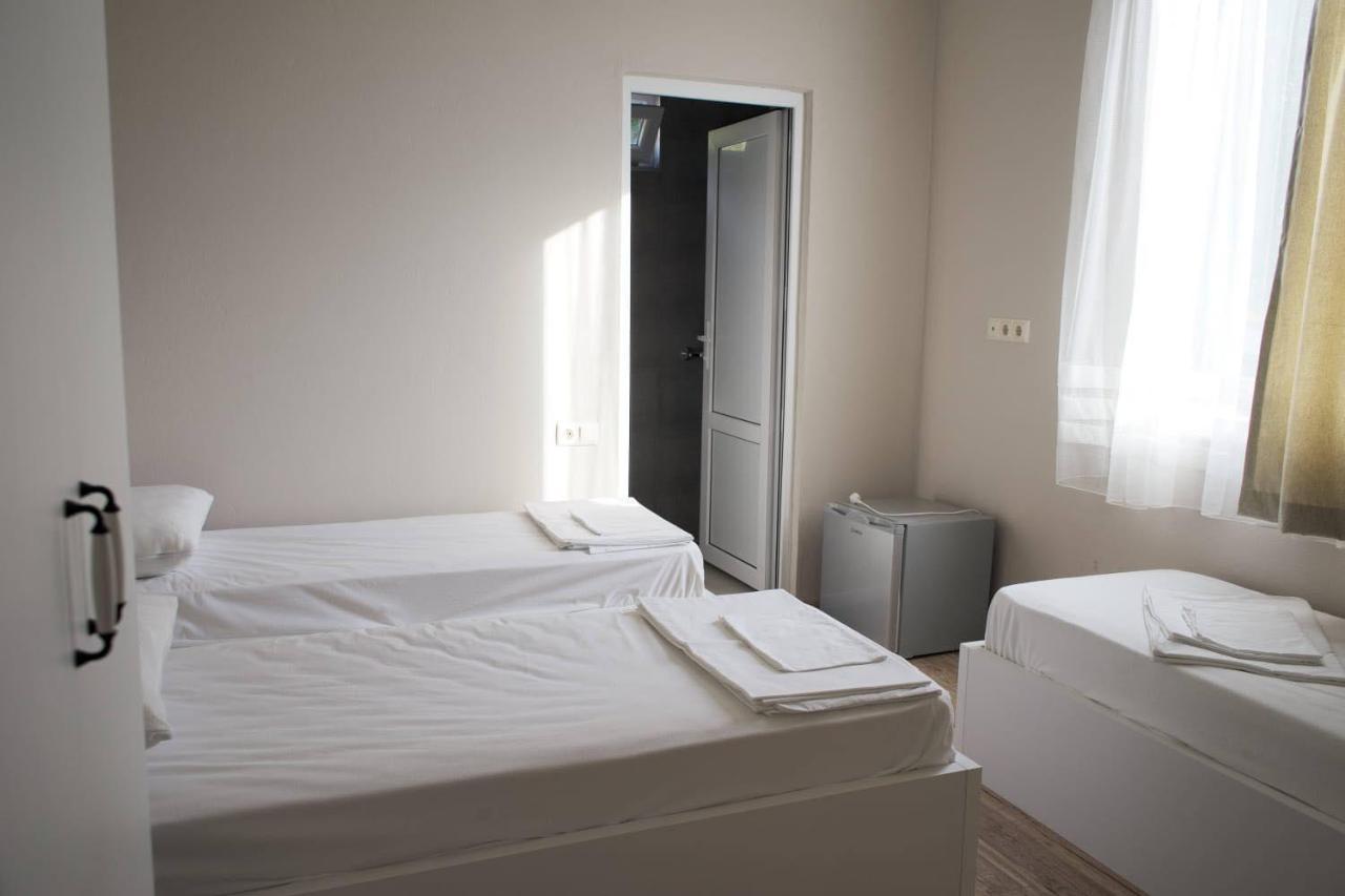 Nira Hotel 高尼奥 外观 照片