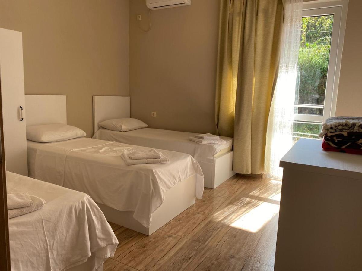 Nira Hotel 高尼奥 外观 照片