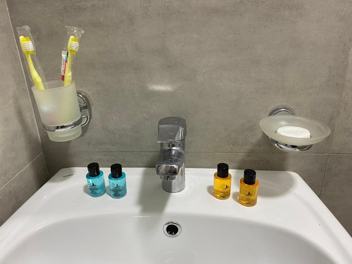 Nira Hotel 高尼奥 外观 照片